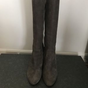Brand New Knee-high Suede Boots